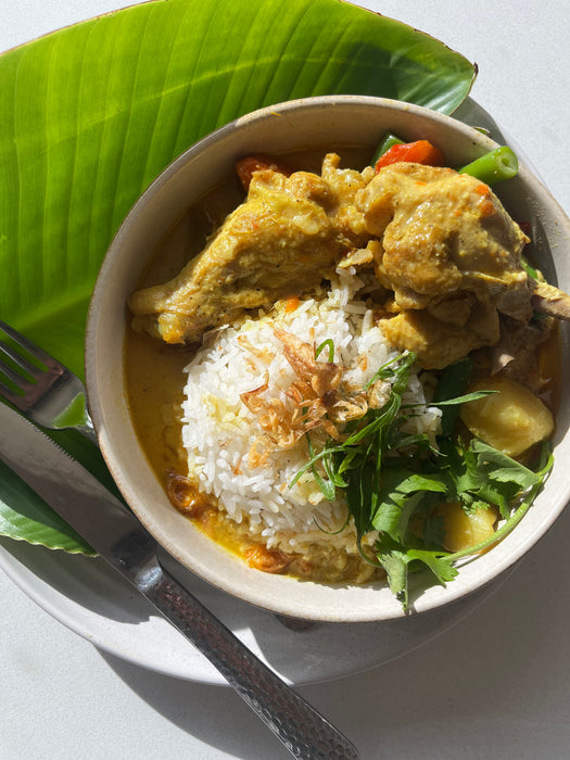 Kari Ayam (Indonesian Chicken Curry)